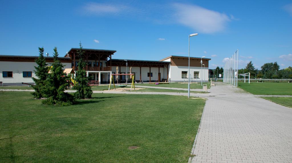 Hotel Sportovni Areal Horni Pocaply Exterior foto